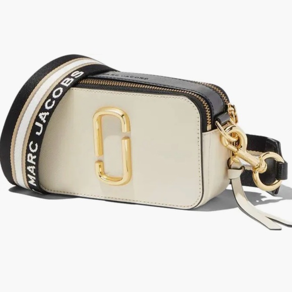 Marc Jacobs Handbags - NWT Marc Jacobs The Snapshot Camera Bag New Cloud Multi